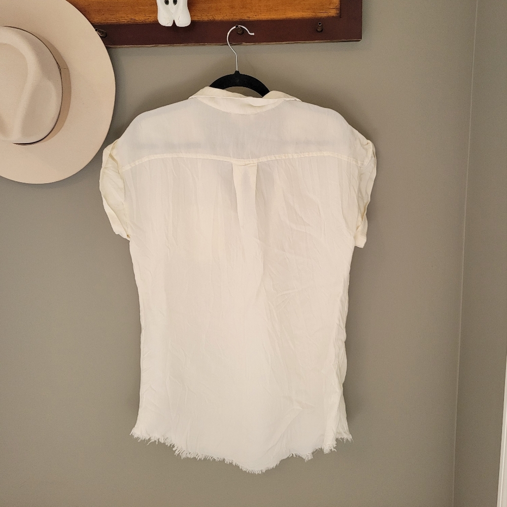 Umgee Off White Cotton Button Up Size Small - Picture 5 of 9